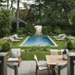 Ideas for Making Your Poolside a Backyard Oasis